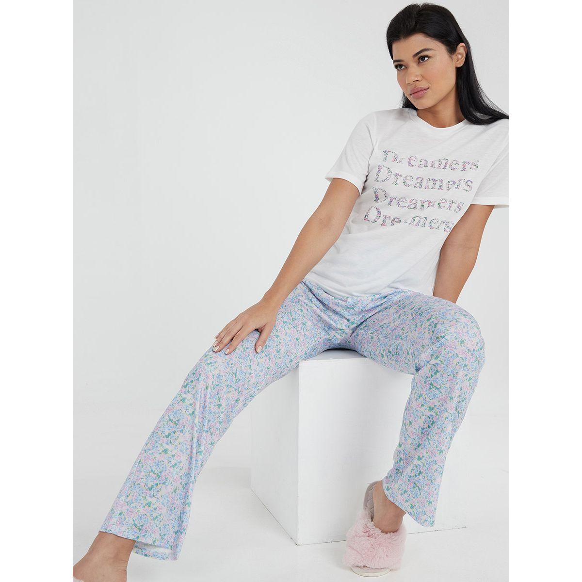 Styli Ditsy Floral Slogan Print T-shirt and Ditsy Floral Print Pyjama Set-women-clothing-nightwear-pyjamas-longsets-image-1