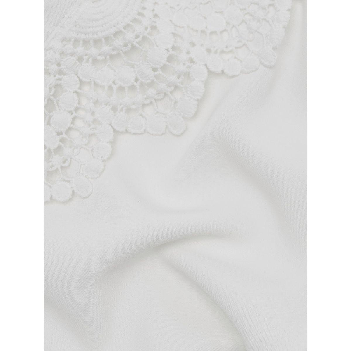 بلوزة بتداخلات دانتيل واكمام طويلة من ريد تايب-women-clothing-shirtsandblouses-blouses-image-6