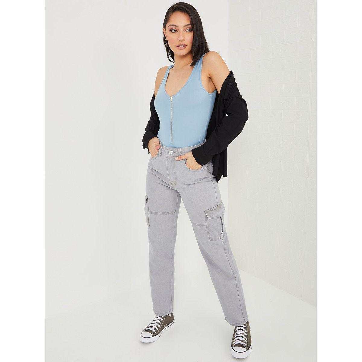 Styli Sleeveless Scoop Neck Front Zip Bodysuit-women-clothing-tshirts-image-2