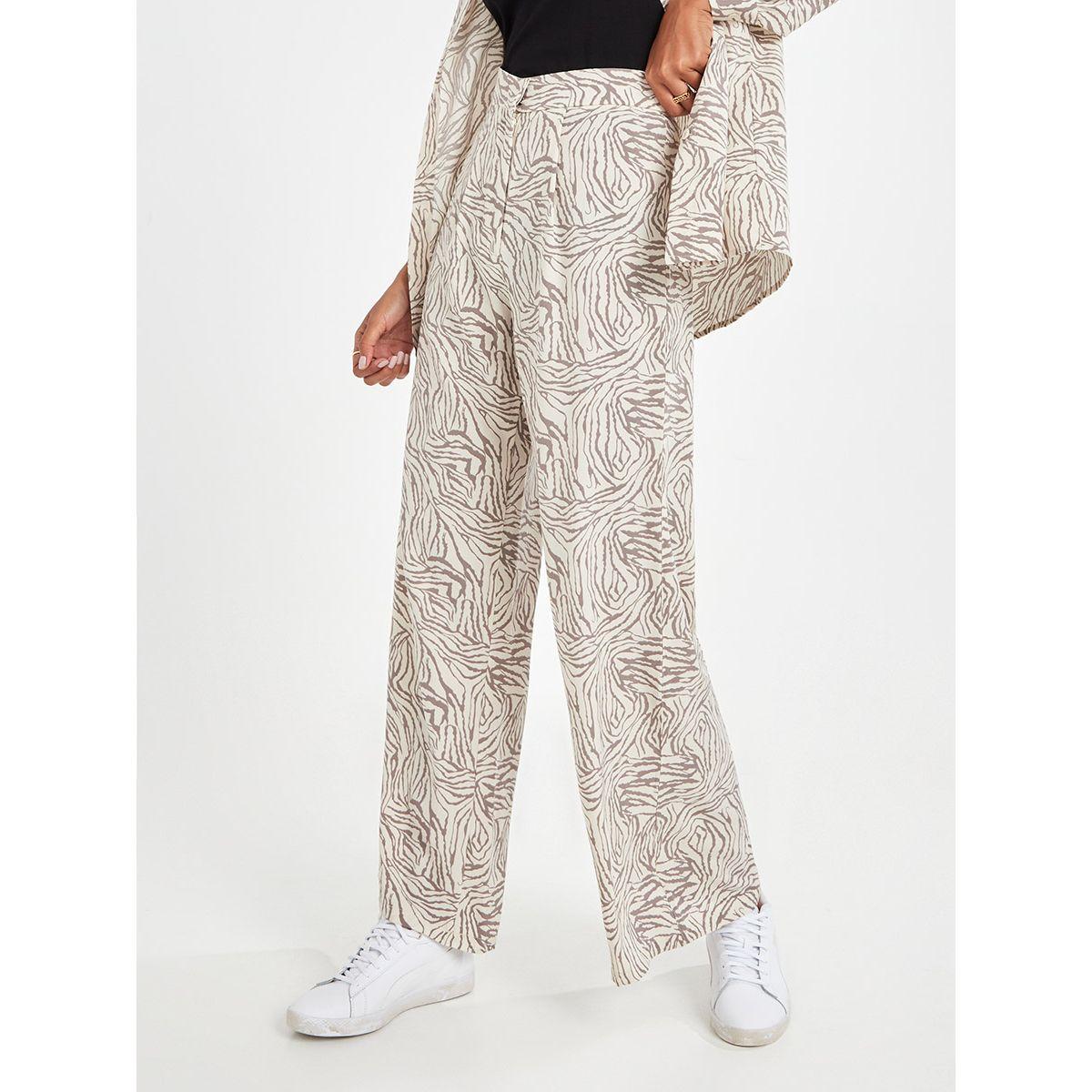 Styli Abstract Print Longline Shirt with Wide Leg Trouser Co-Ord Set-women-clothing-coordsets-image-5
