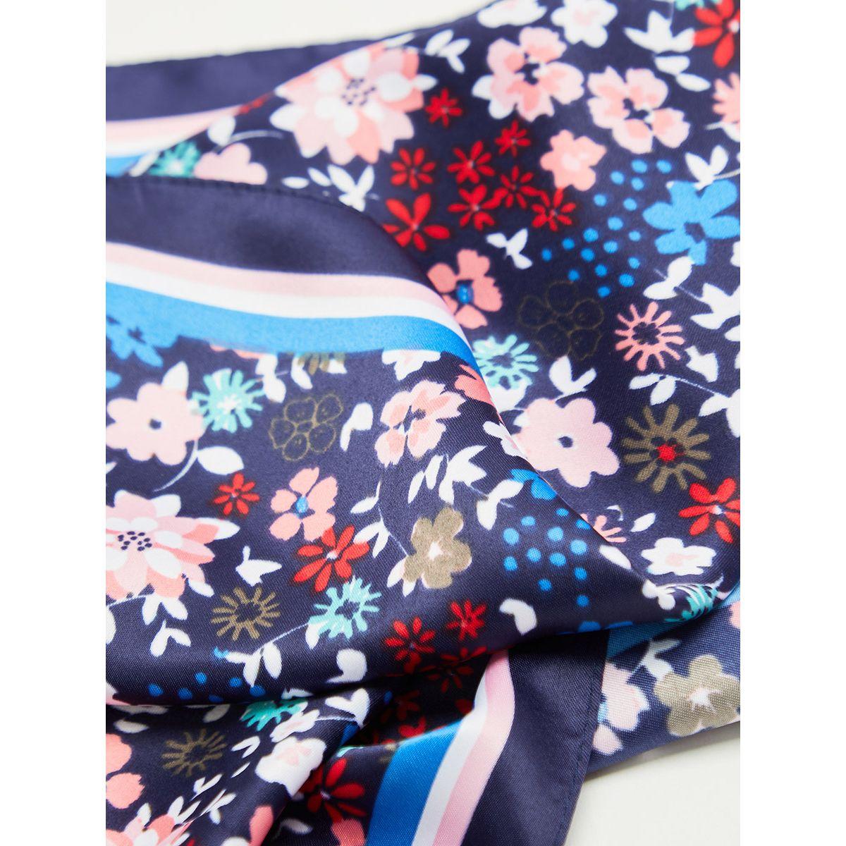 وشاح رأس مطبع بزهور من ستايلي-women-winterwear-scarves-image-3
