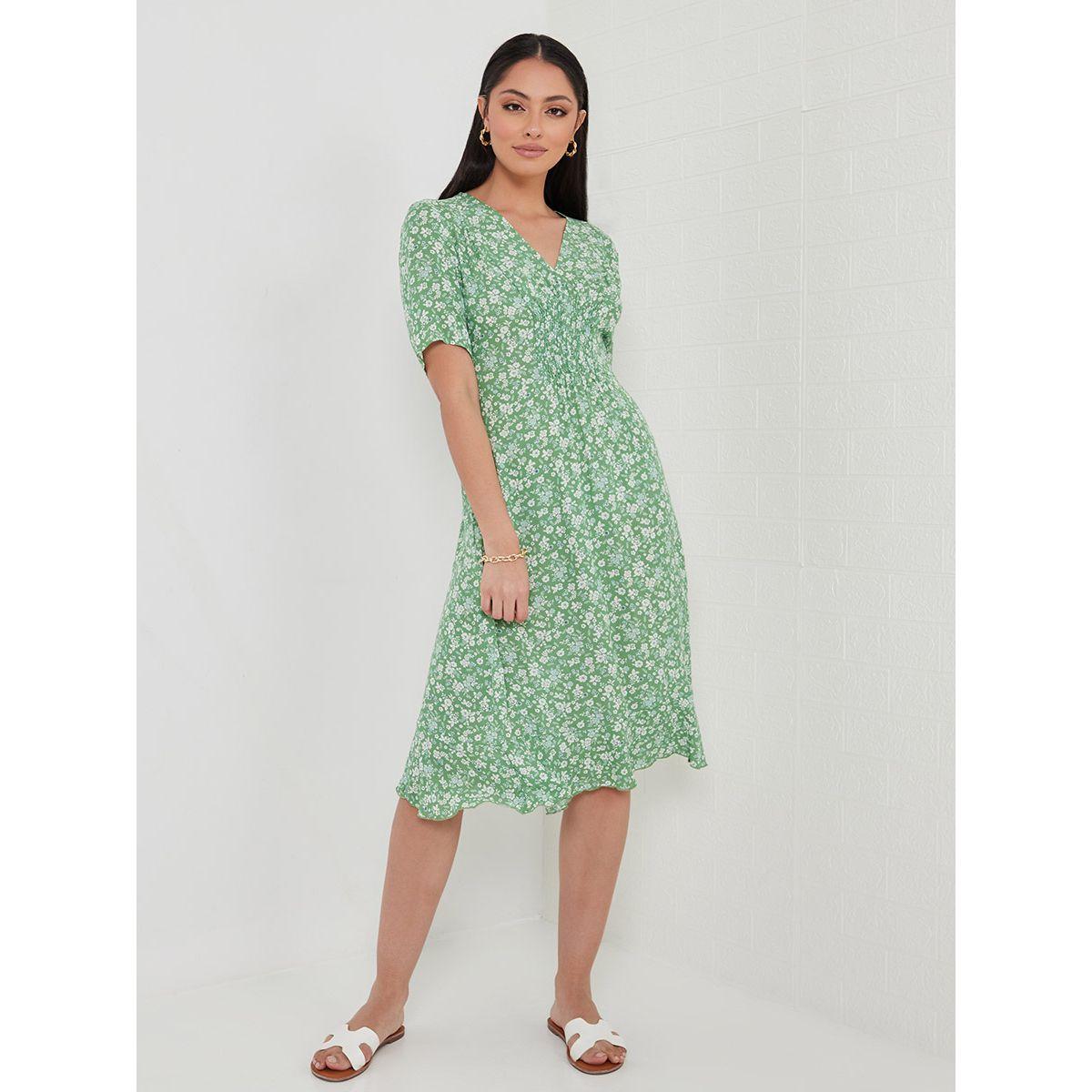 Styli Short Sleeves V Neck Floral Print Smock Midi Dress-women-clothing-dresses-image-2