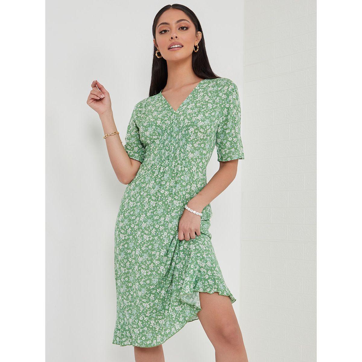 Styli Short Sleeves V Neck Floral Print Smock Midi Dress-women-clothing-dresses-image-3