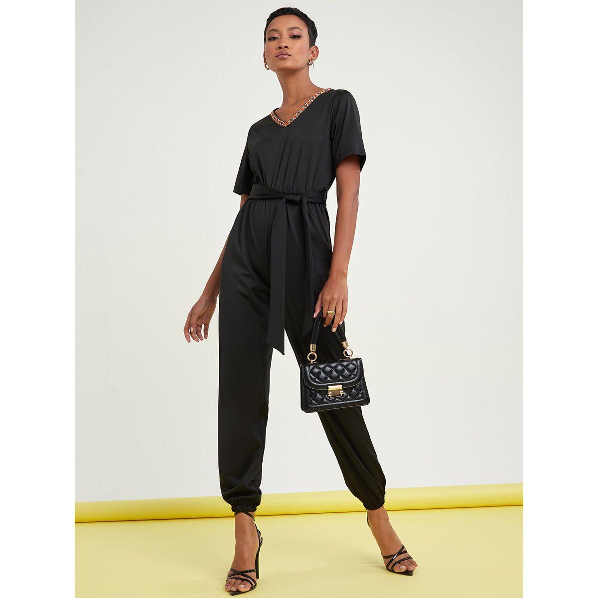 جمبسوت باكمام قصيرة ورباط خصر من ستايلي-women-clothing-jumpsuits-image-1