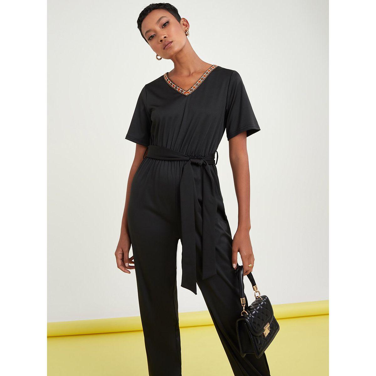 جمبسوت باكمام قصيرة ورباط خصر من ستايلي-women-clothing-jumpsuits-image-2