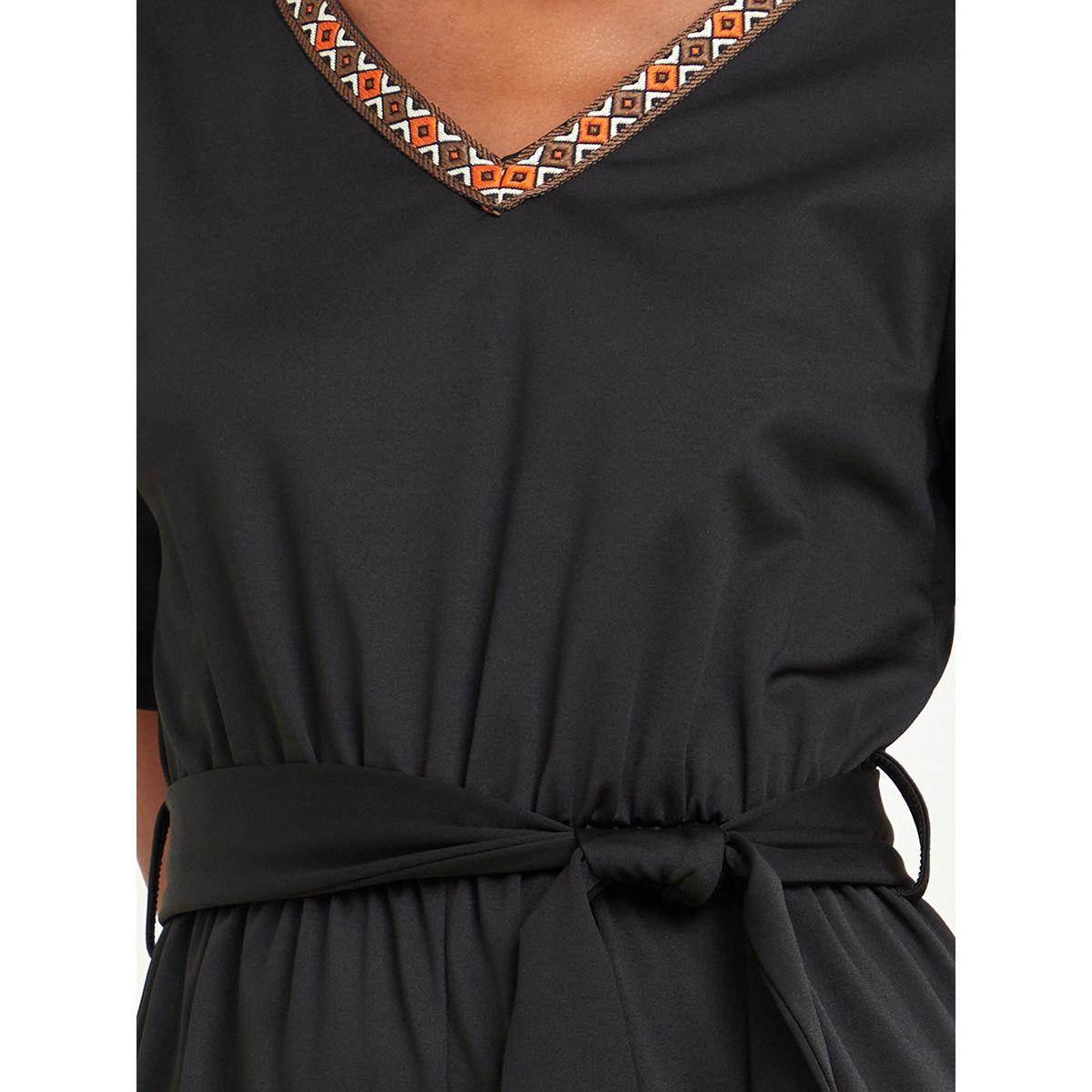 جمبسوت باكمام قصيرة ورباط خصر من ستايلي-women-clothing-jumpsuits-image-3