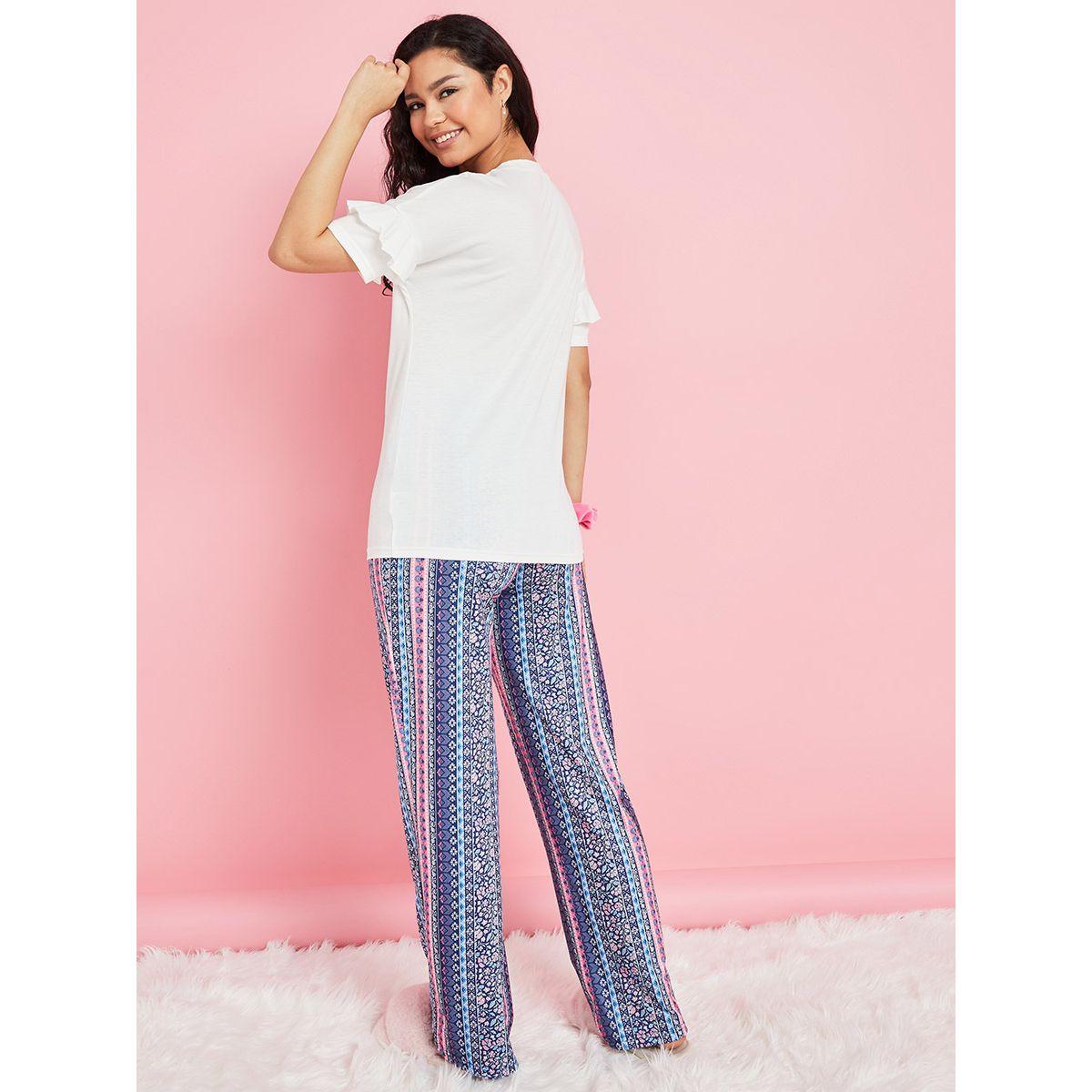 Styli Heart Print Ruffle Sleeve T-shirt and Pyjama Set-women-clothing-nightwear-pyjamas-longsets-image-6