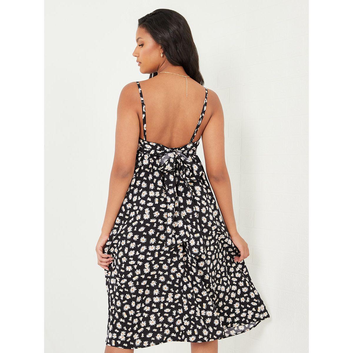 Styli Strappy V Neck Ditsy Print A-Line Midi Dress-women-clothing-dresses-image-4