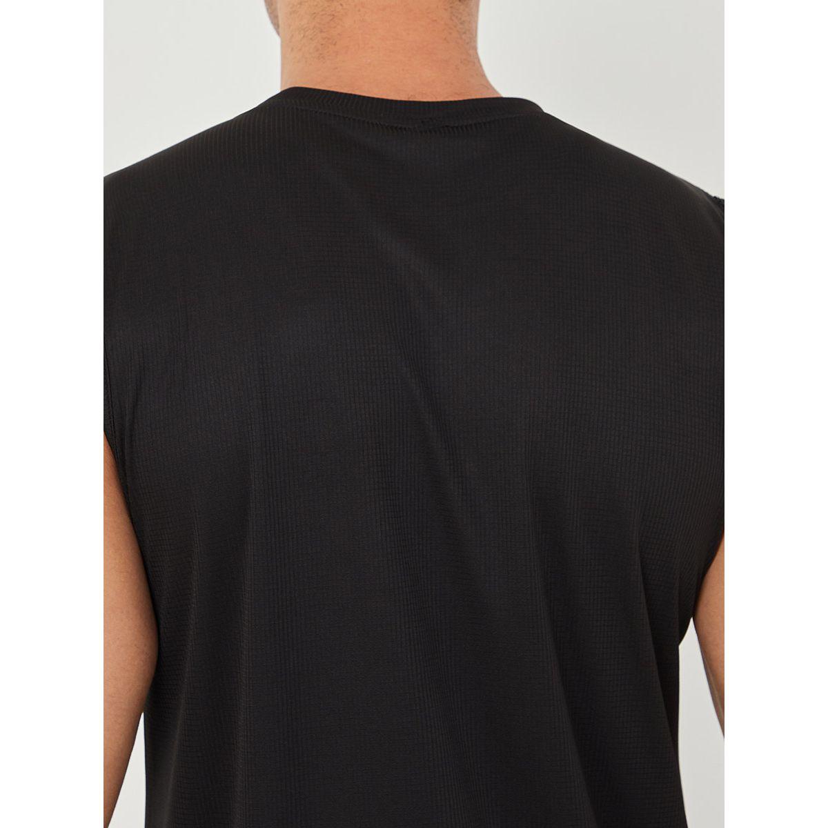 Styli Split Hem Sleeveless Active T-shirt-men-clothing-sportswearandactivewear-tshirtsandpolos-image-4