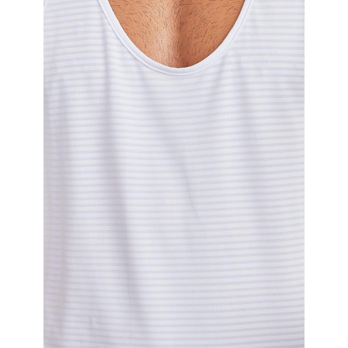 تيشيرت كت بتفاصيل بارزة الملمس من ريد تايب-men-clothing-sportswearandactivewear-tshirtsandpolos-image-3