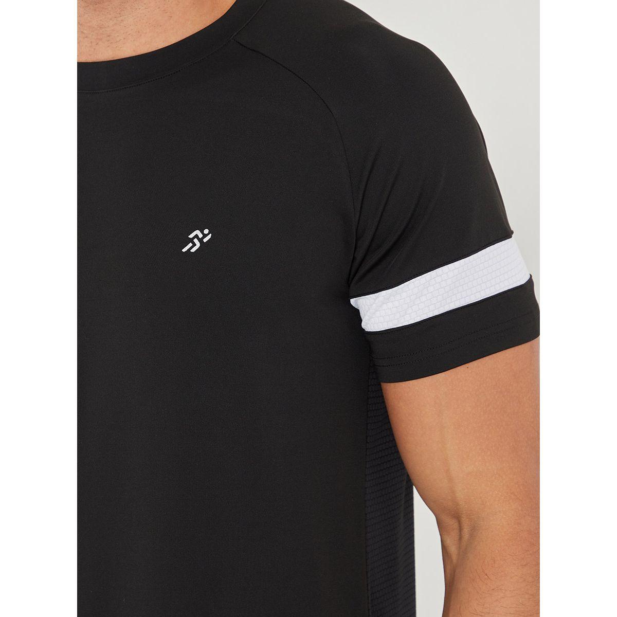 Styli Textured Back Panel Regular Fit Running T-shirt with Contrast Sleeve Detail-men-clothing-sportswearandactivewear-tshirtsandpolos-image-6