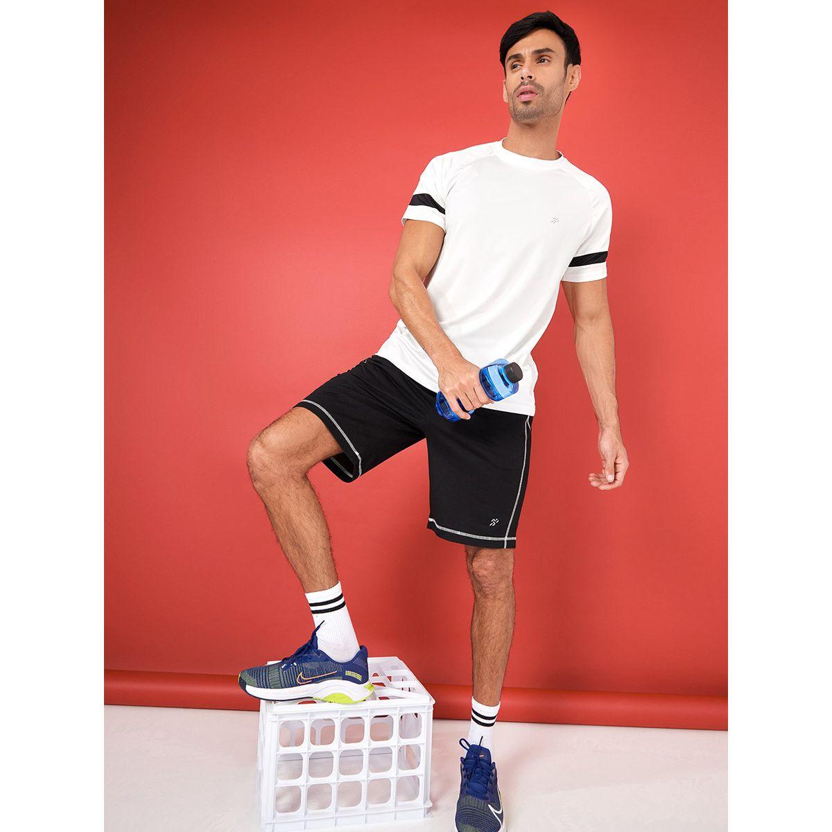 Styli Textured Back Panel Regular Fit Running T-shirt with Contrast Sleeve Detail-men-clothing-sportswearandactivewear-tshirtsandpolos-image-2