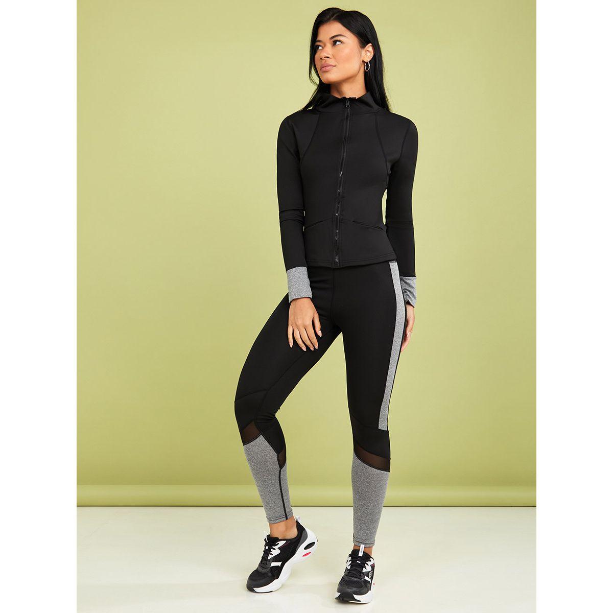 طقم رياضي من ( ليقنز + جاكيت ) من ستايلي-sports-women-clothing-trackpantsandtracksuits-image-2