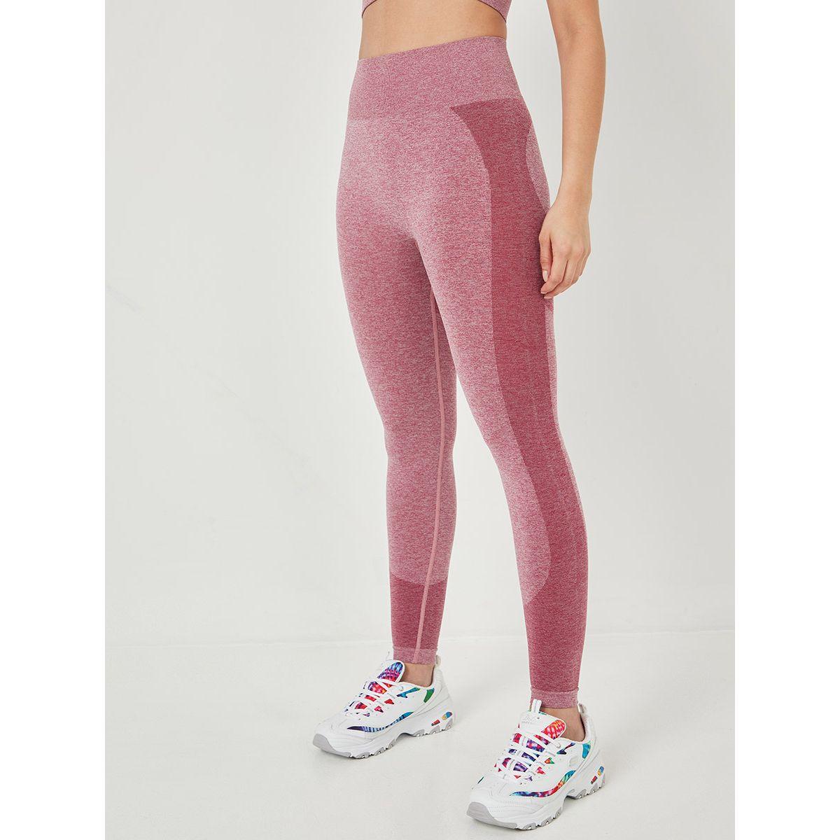 طقم رياضي ( ليقنز + صدرية ) من ستايلي-sports-women-clothing-trackpantsandtracksuits-image-2