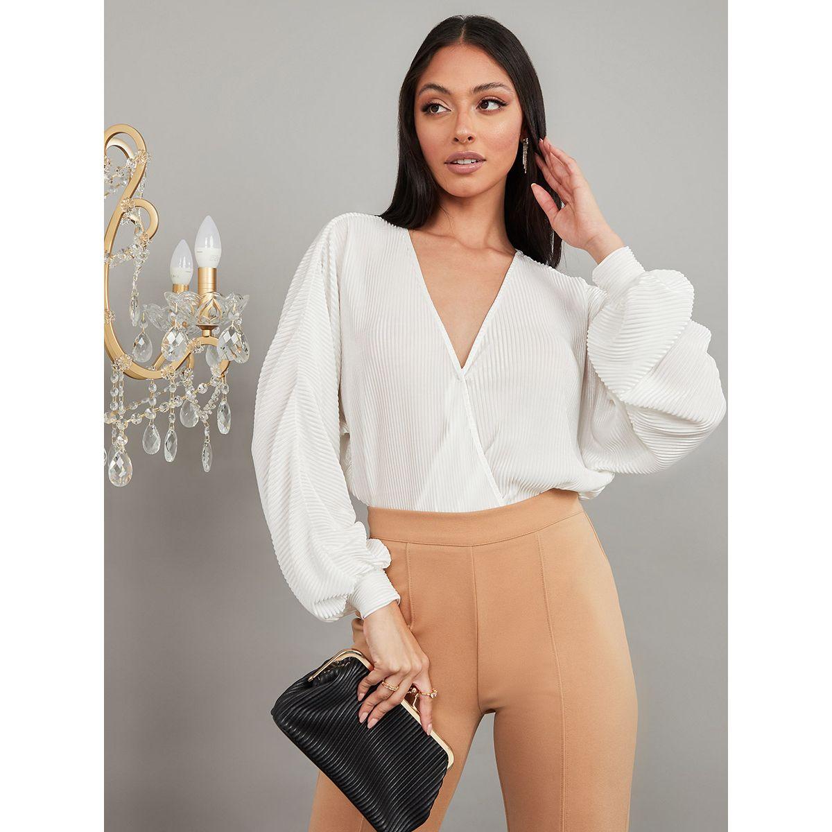 Styli Wide Long Sleeves Plunge Neck Pleated Bodysuit-women-clothing-tshirts-image-1