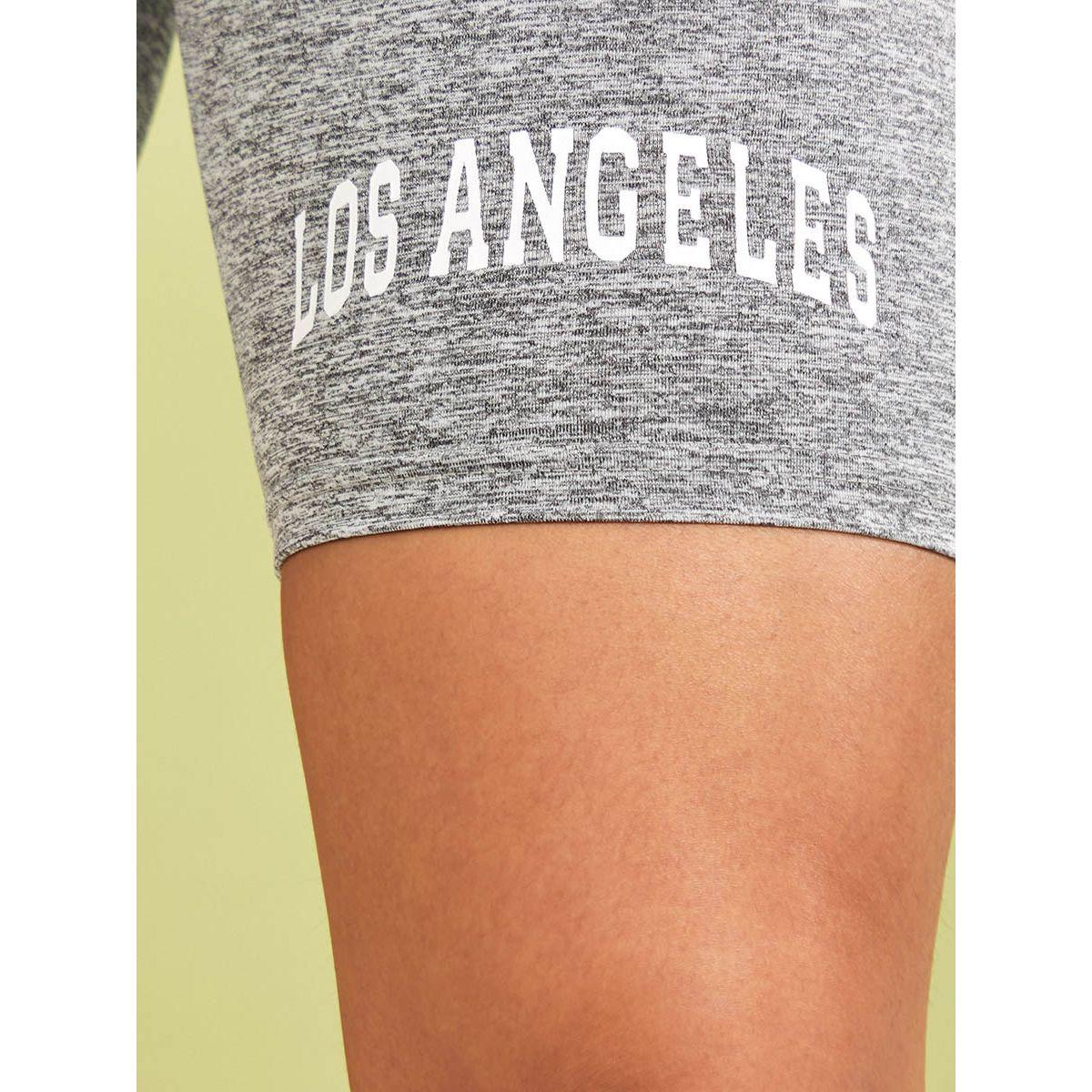 شورت رياضي مطبع بكتابة من ستايلي-women-clothing-bottoms-shorts-image-3