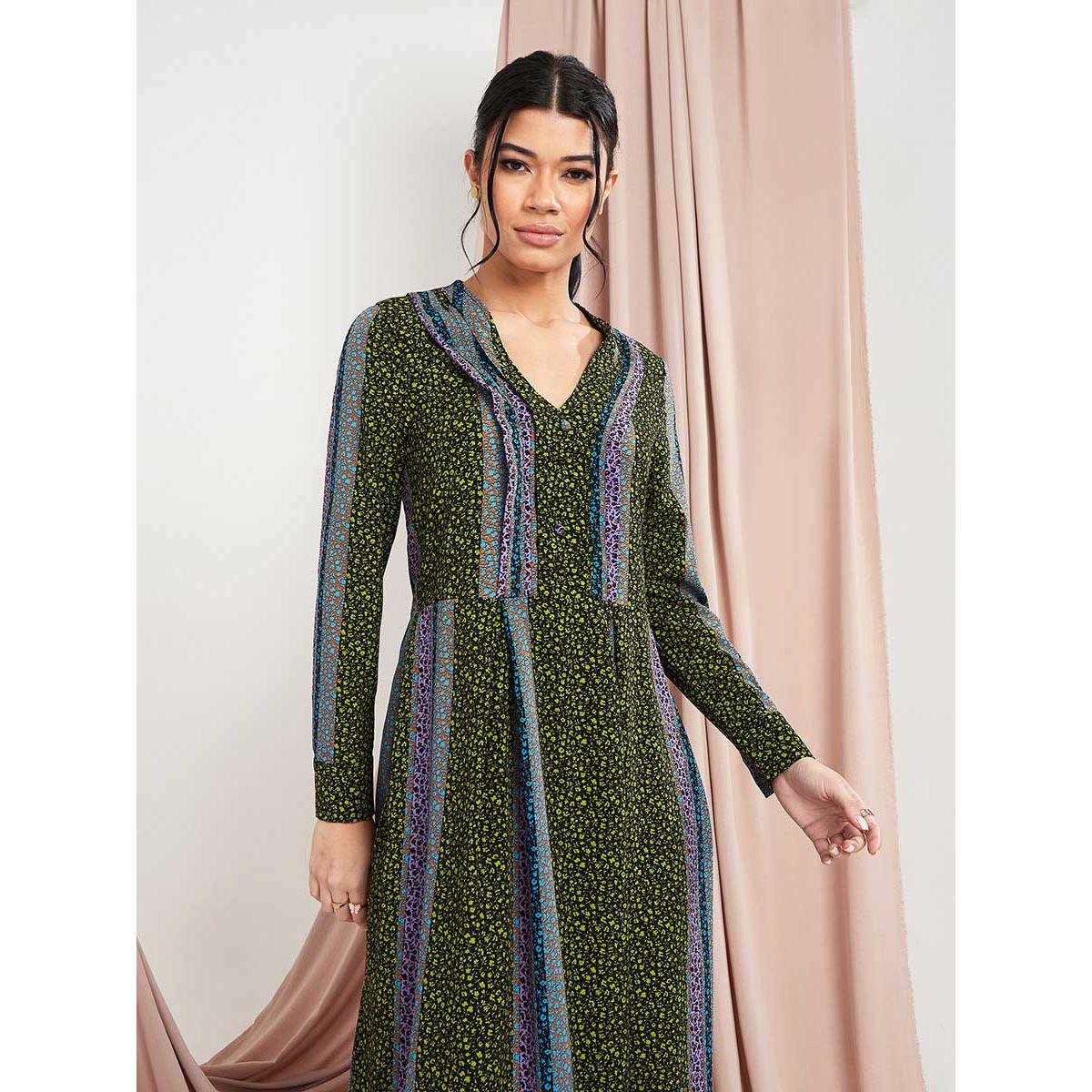 Styli Long Sleeves Ditsy Print V Neck A-Line Maxi Dress-women-clothing-dresses-image-2