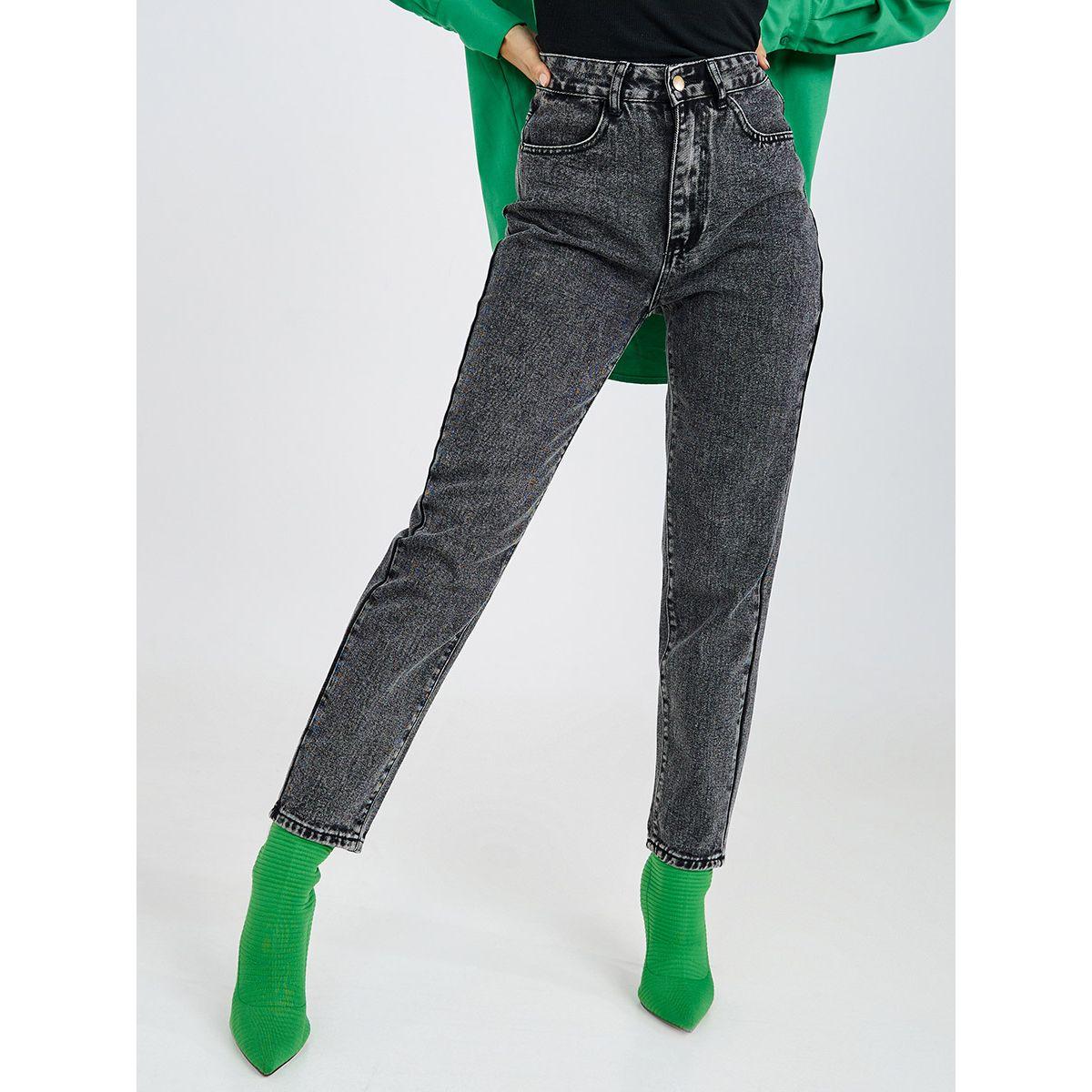 جينز بقصة موم وخصر عالي-women-clothing-bottoms-jeans-image-1
