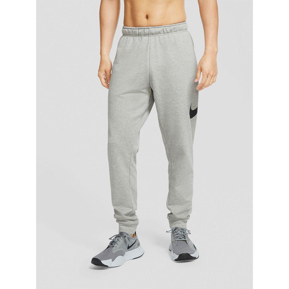 Nike store tapered bottoms