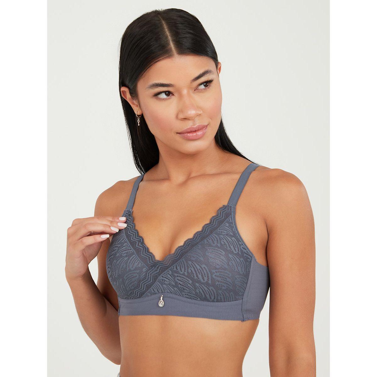 صدرية مبطنة بياقة عميقة من ستايلي-women-clothing-lingerie-bras-image-1