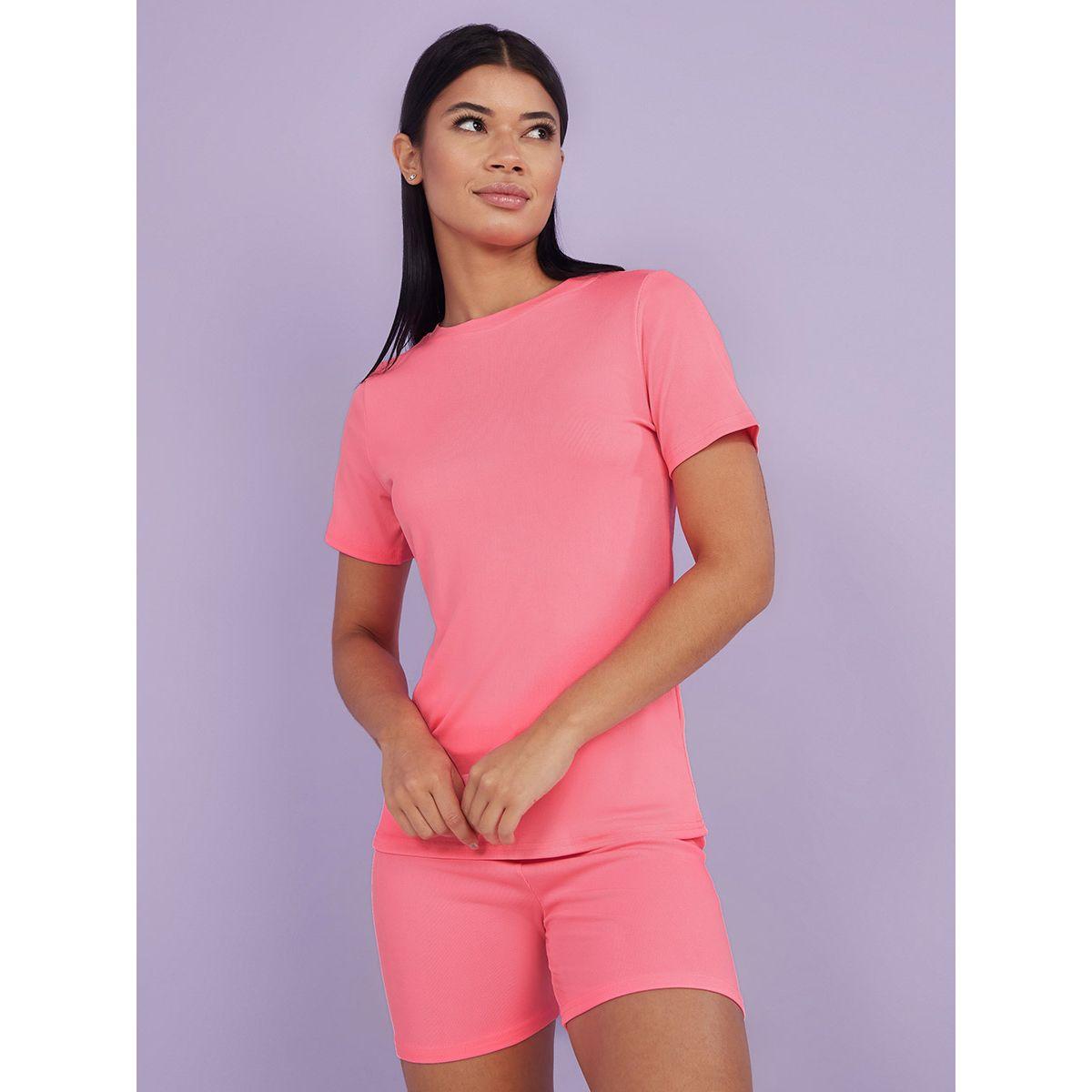 طقم من ( شورت + تيشيرت ) من ستايلي-women-clothing-coordsets-image-1