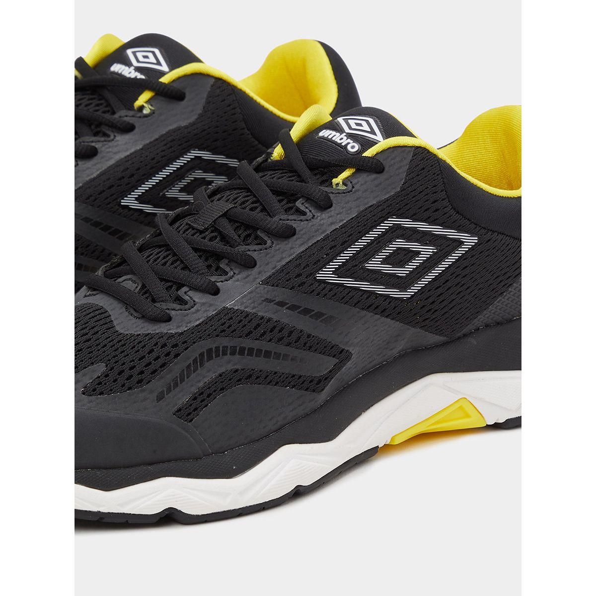 Umbro sale training shoes