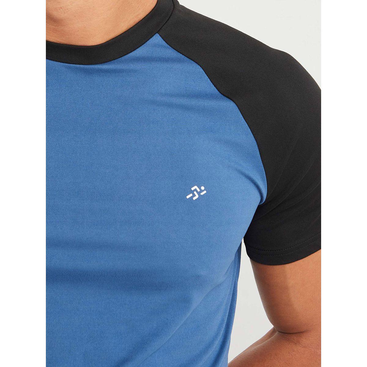 Styli Raglan Sleeves Colorblock Muscle Fit T-shirt-men-clothing-sportswearandactivewear-tshirtsandpolos-image-3