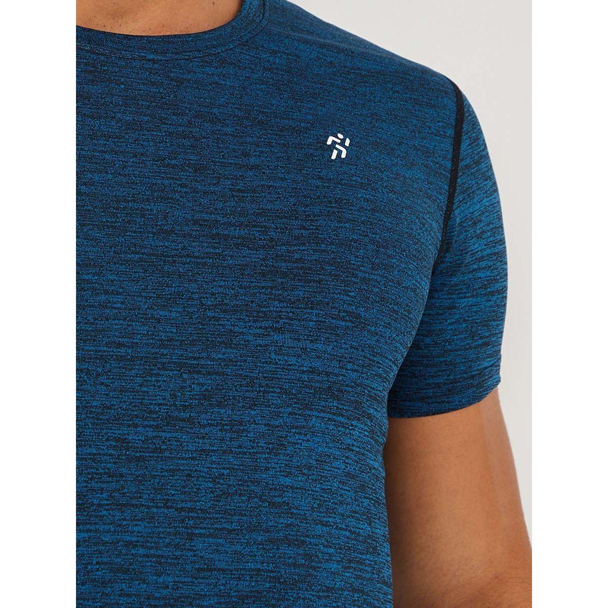 Styli Muscle Fit Active T-shirt with Reflective Logo Detail-men-clothing-sportswearandactivewear-tshirtsandpolos-image-3