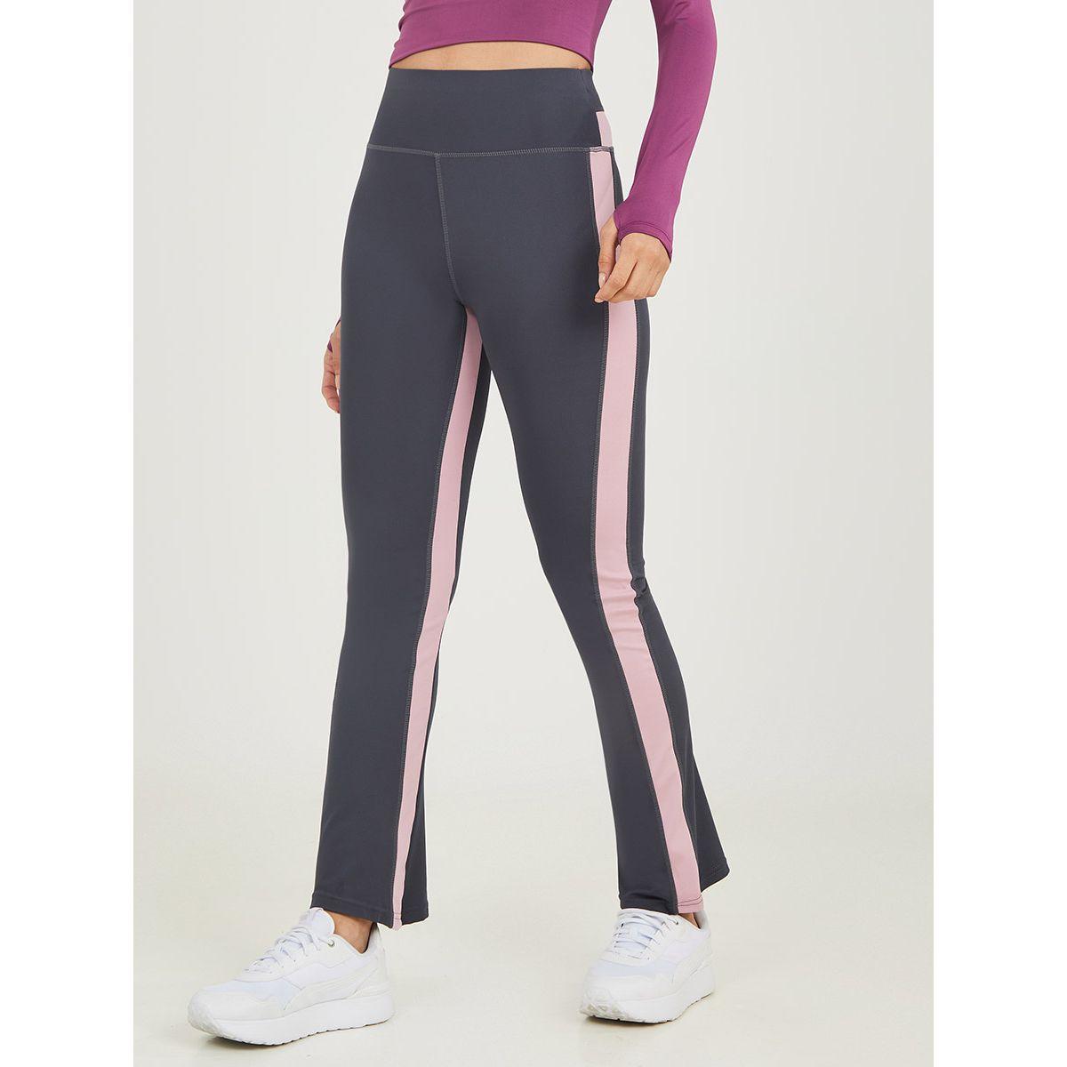 ليقنز رياضي بتداخل درزات من ستايلي-women-clothing-sportswearandactivewear-bottoms-image-1