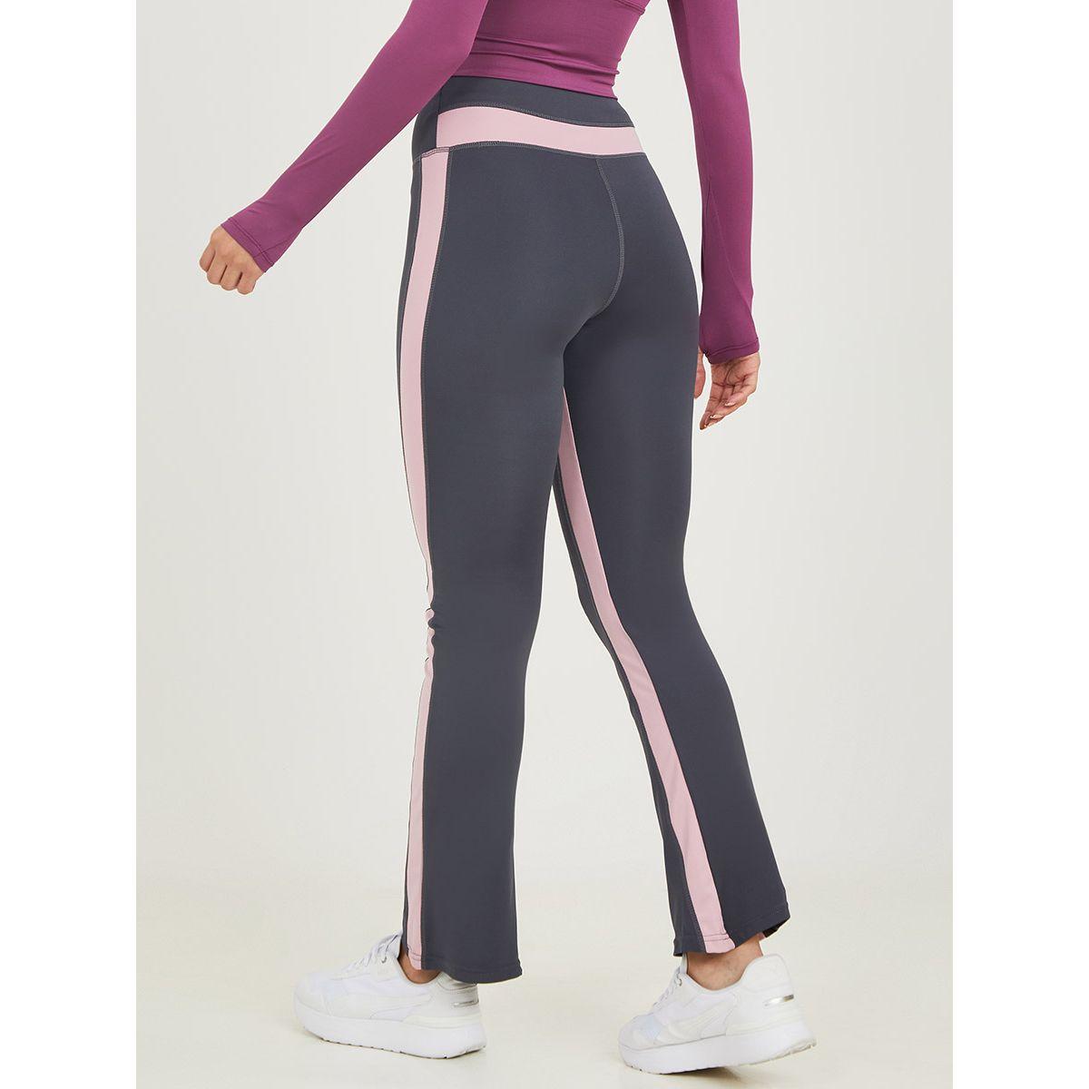 ليقنز رياضي بتداخل درزات من ستايلي-women-clothing-sportswearandactivewear-bottoms-image-4