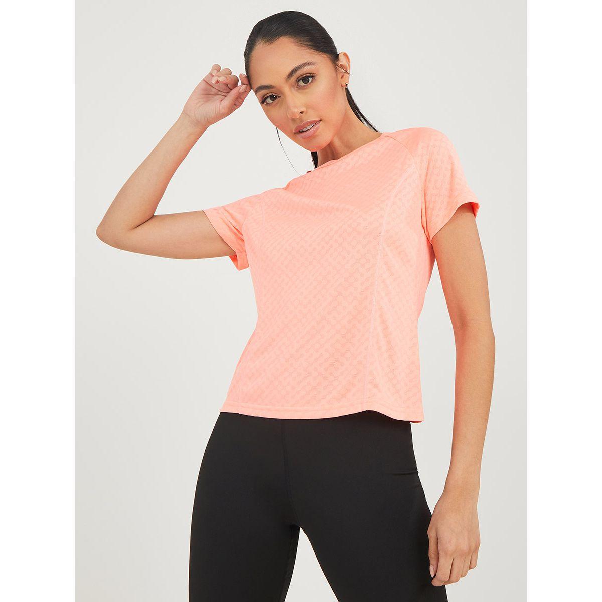 بلوزة رياضية بتداخل درزات من ستايلي-women-clothing-sportswearandactivewear-tshirtsandvests-image-4
