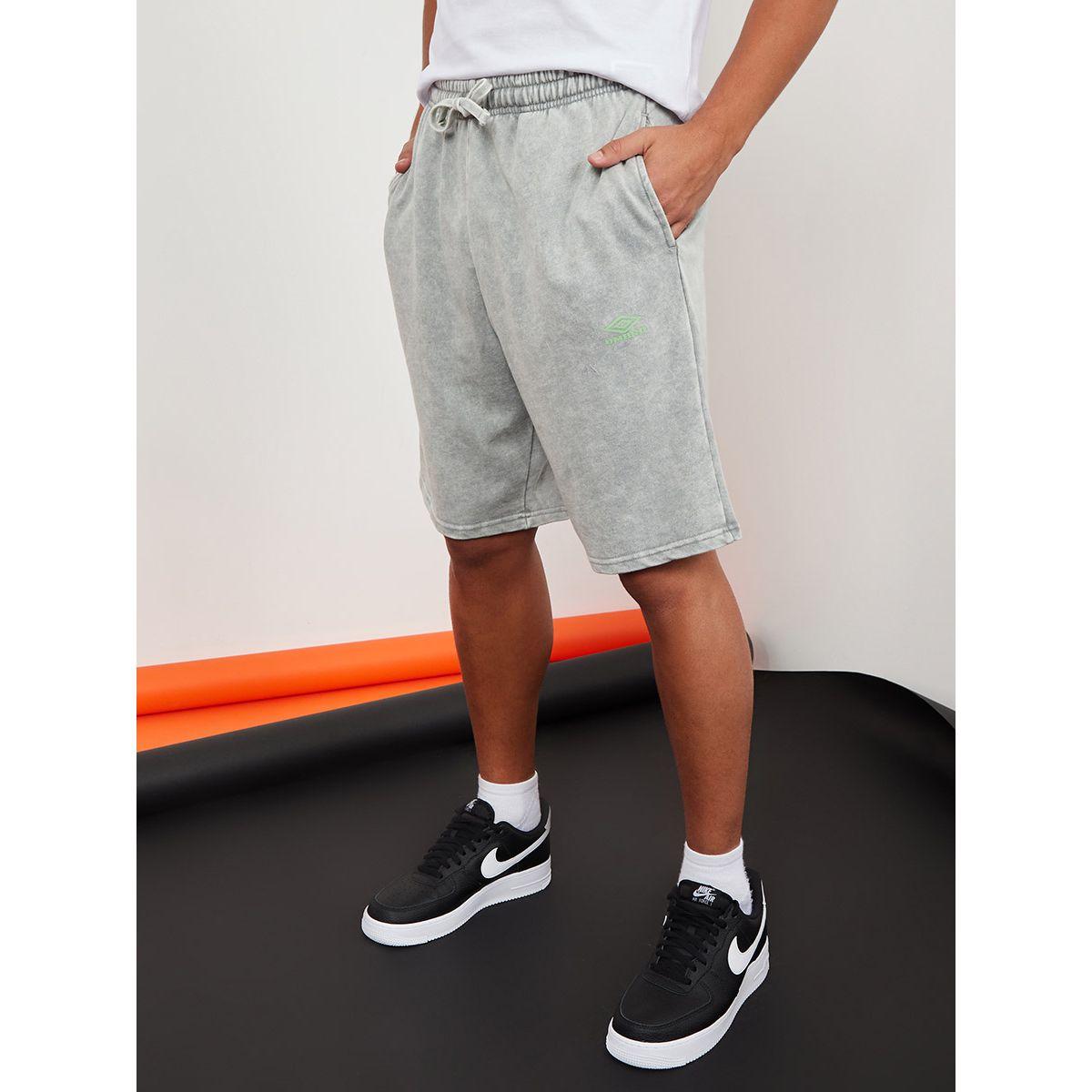 شورت كاجوال من أمبرو-men-clothing-bottoms-shorts-image-1