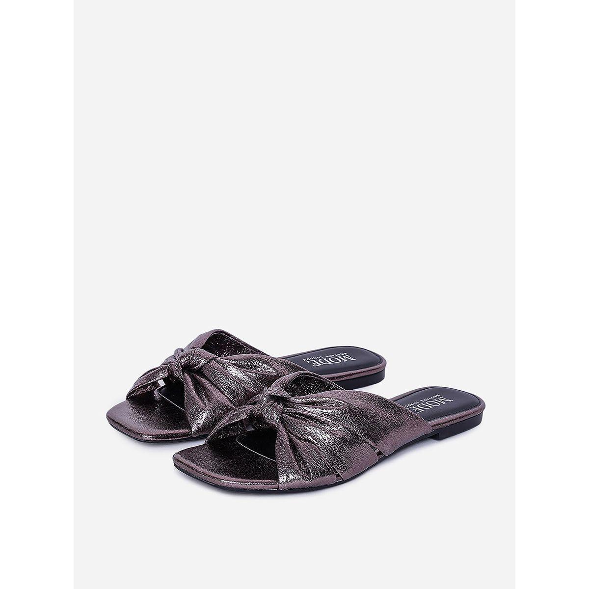 Knot Detail Flat Sandals-women-shoes-sandals-flats-image-4