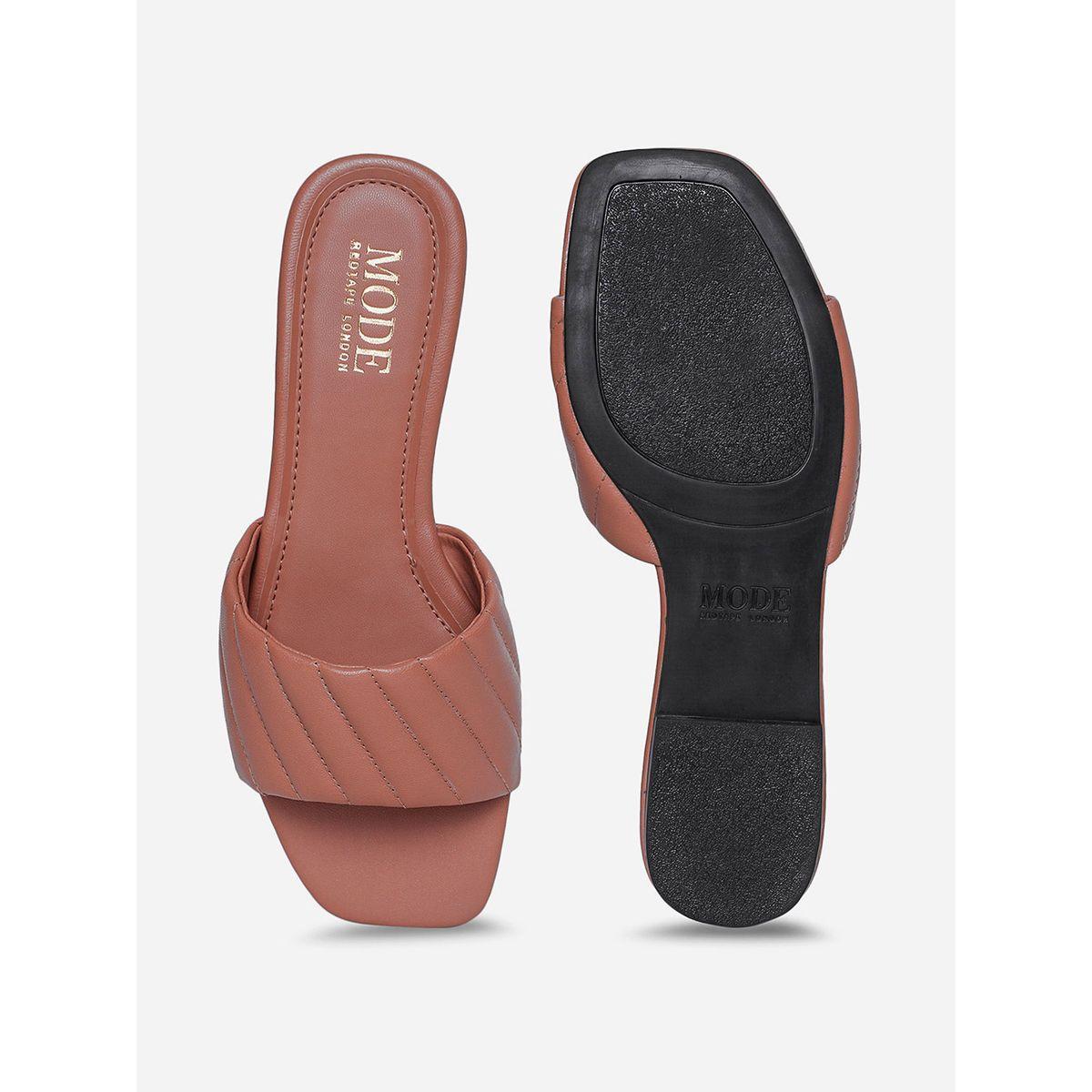 Quilted Detail Flat Sandals-women-shoes-sandals-flats-image-5