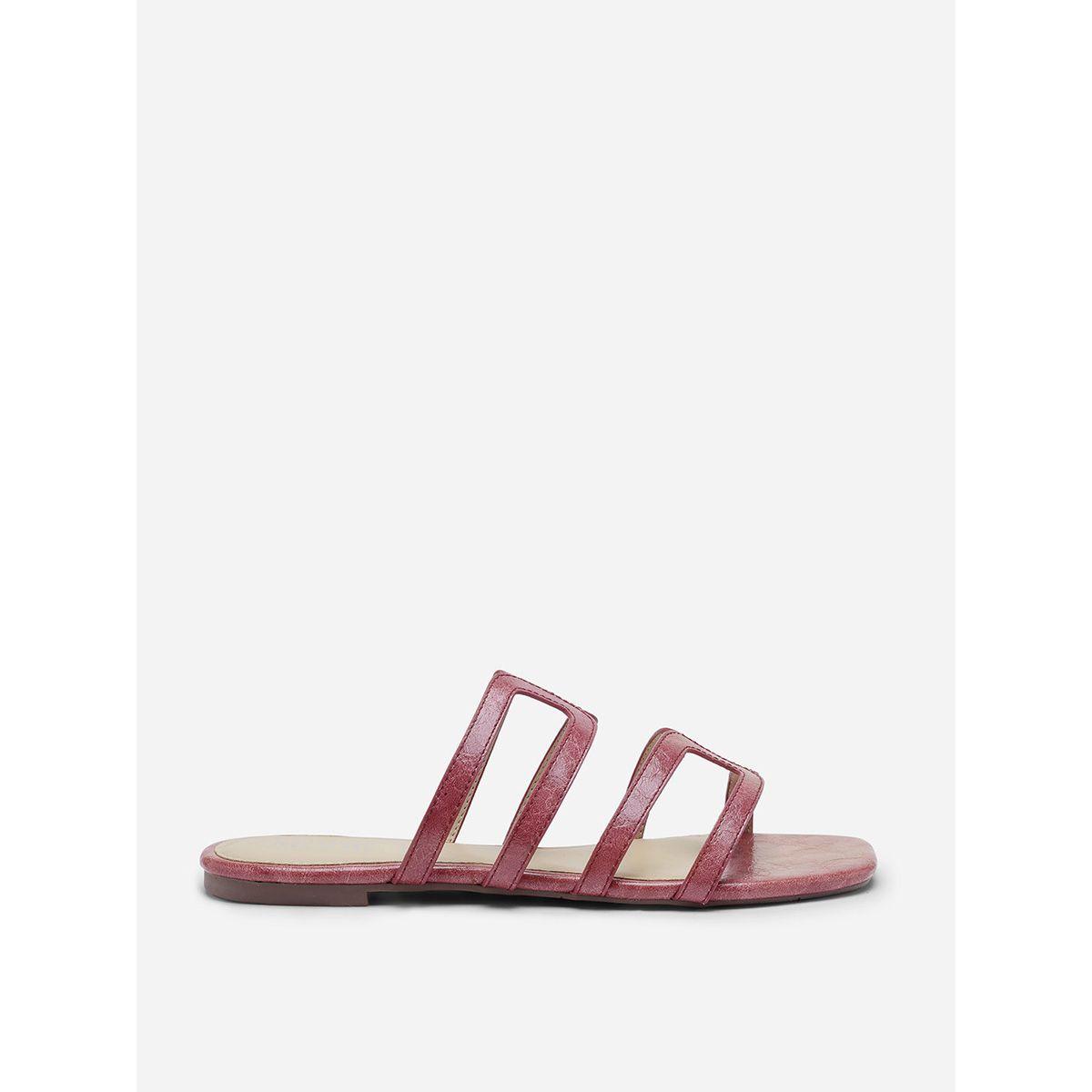 صندل فلات بسيور مدروزة-women-shoes-sandals-flats-image-1