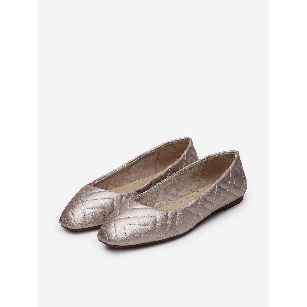 Quilted Detail Ballerina-women-shoes-loafersandmoccasins-image-4