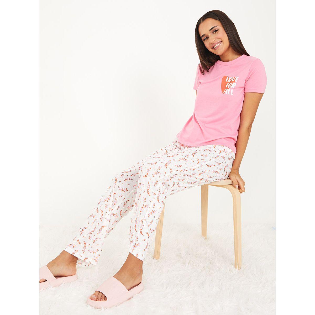 طقم بيجاما من ( تيشيرت + بنطال )-women-clothing-nightwear-pyjamas-longsets-image-1