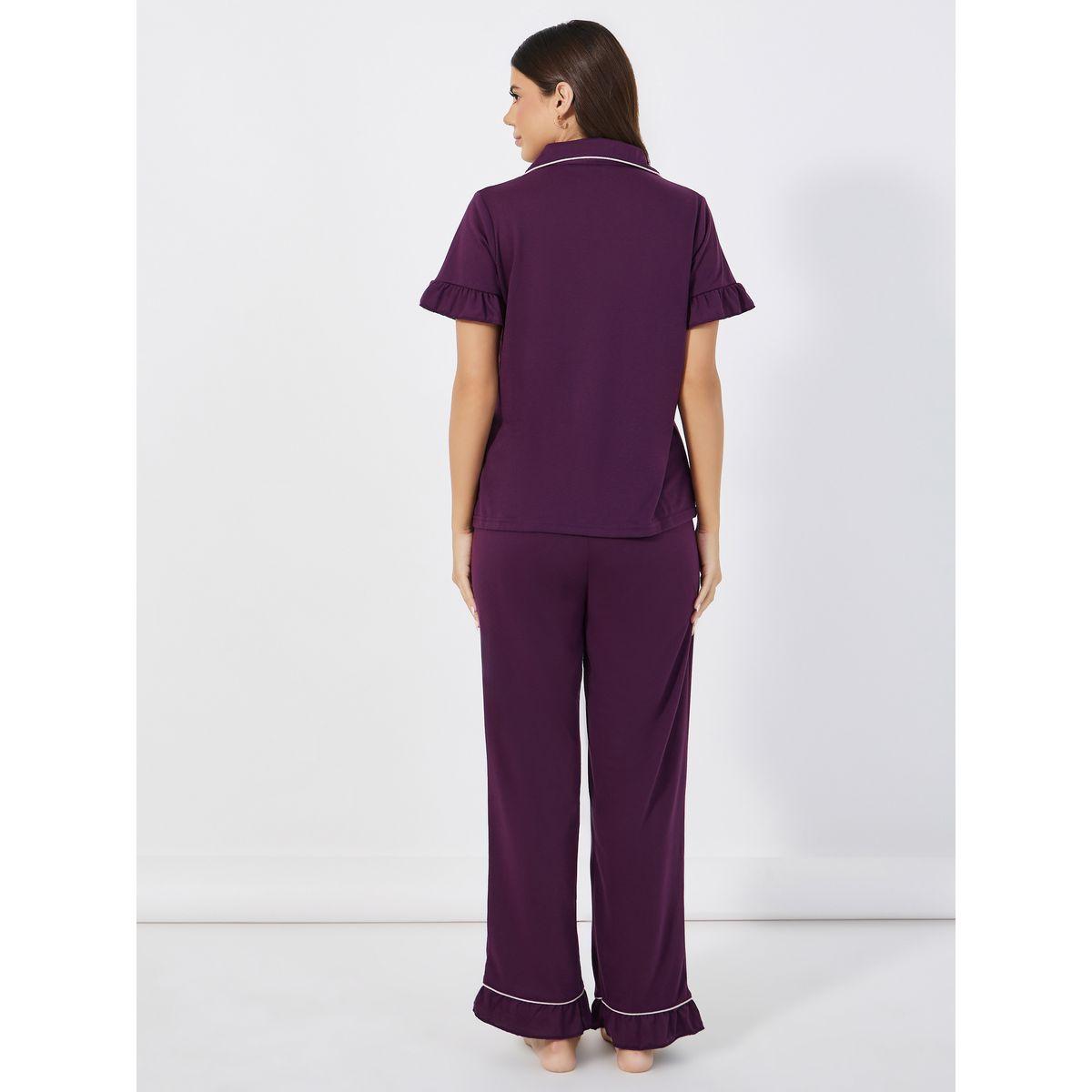 طقم من بنطال بيجاما مع بلوزة بتفاصيل محزوزة-women-clothing-nightwear-pyjamas-longsets-image-4