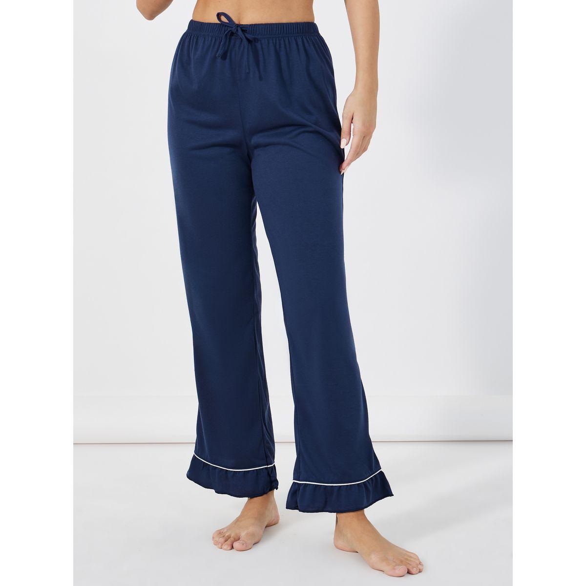 طقم من بنطال بيجاما مع بلوزة بتفاصيل محزوزة-women-clothing-nightwear-pyjamas-longsets-image-5