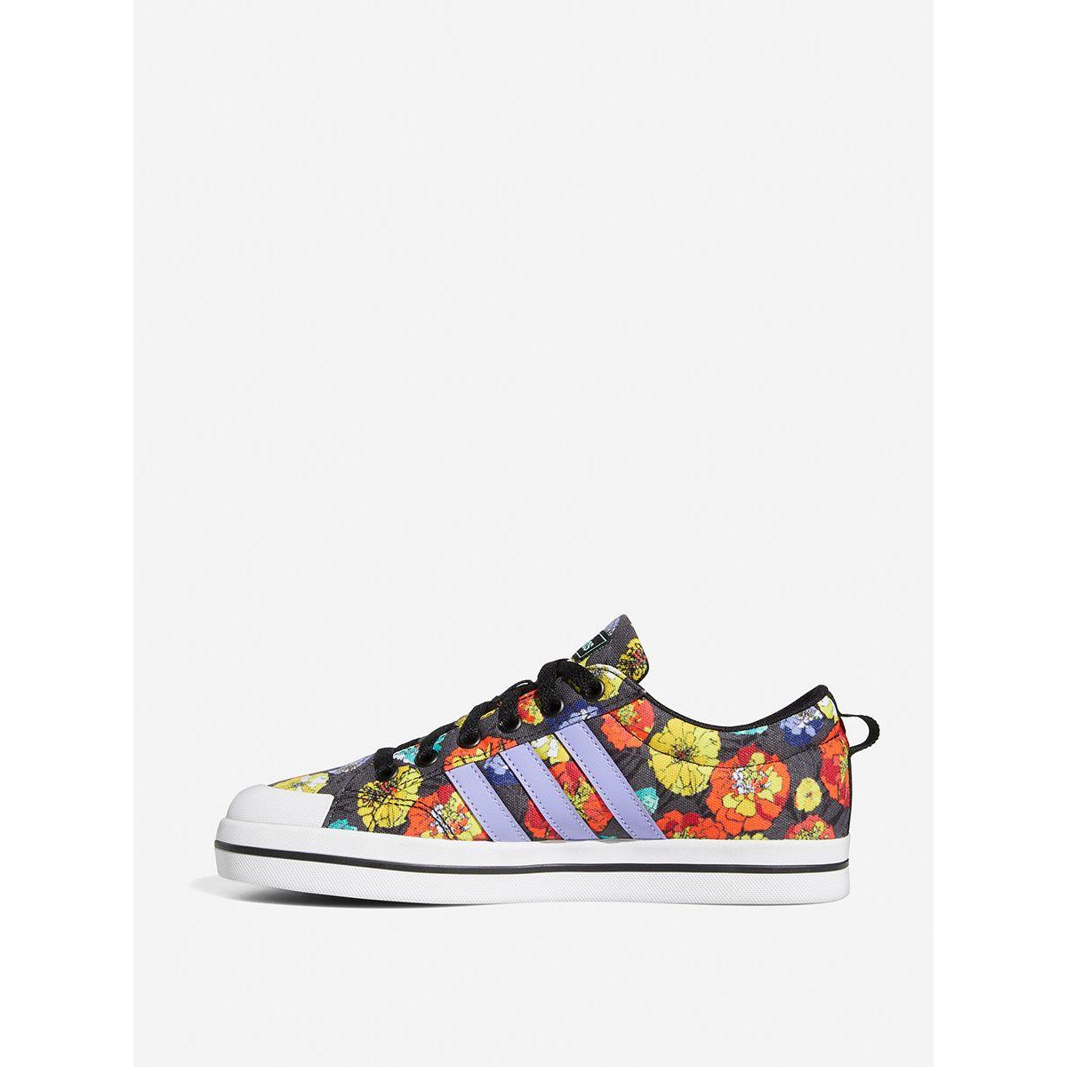 حذاء سنيكرز مطبع بزهور-women-shoes-sneakers-image-2