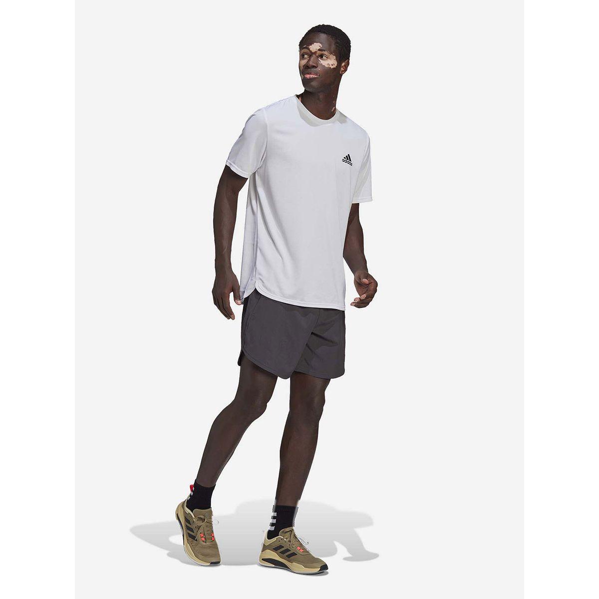 شورت رياضي-men-clothing-sportswearandactivewear-bottoms-image-1