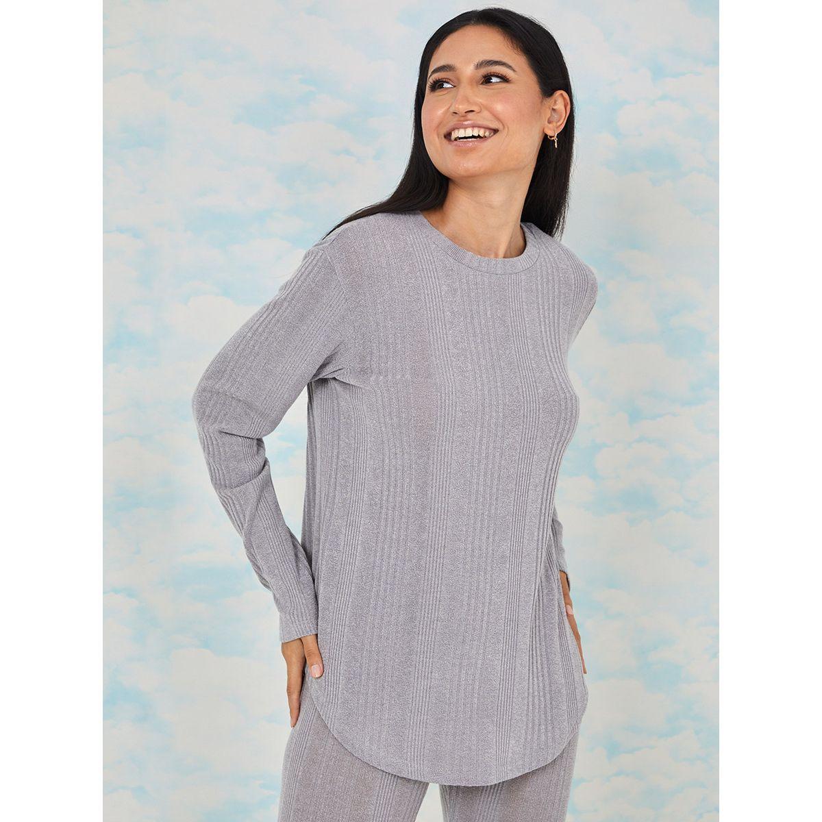 طقم من ( بلوزة + ليقنز ) من ستايلي-women-clothing-coordsets-image-2