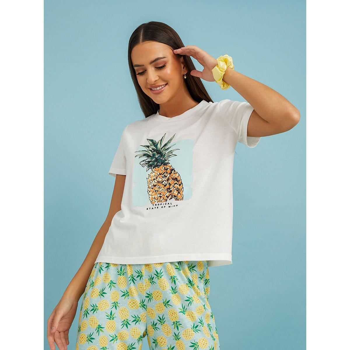 Styli Unwind Pineapple Graphic T-shirt and AOP Pyjama Set-women-clothing-nightwear-pyjamas-longsets-image-3