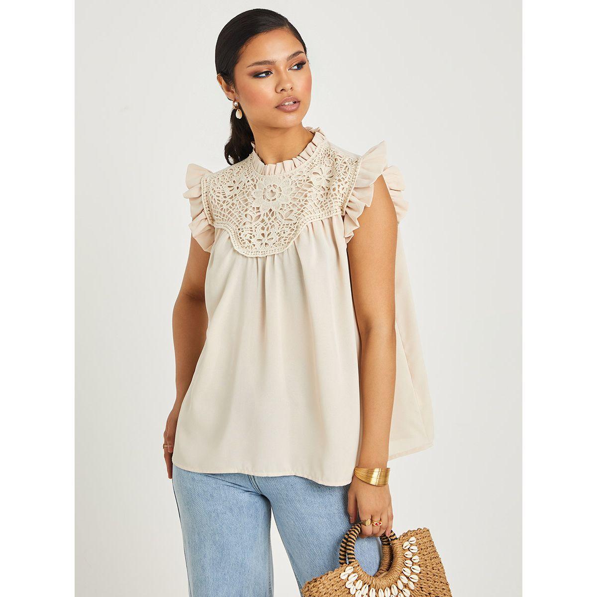 بلوزة مزينة بكروشيه وكشكش-women-clothing-shirtsandblouses-blouses-image-3