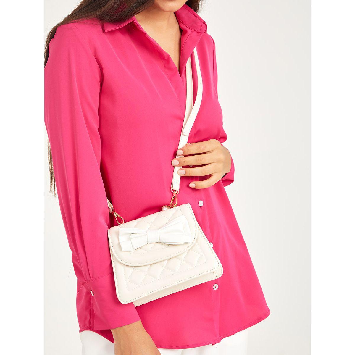 شنطة مزينة بلؤلؤ وفيونكة-women-bagsandwallets-handbags-image-3