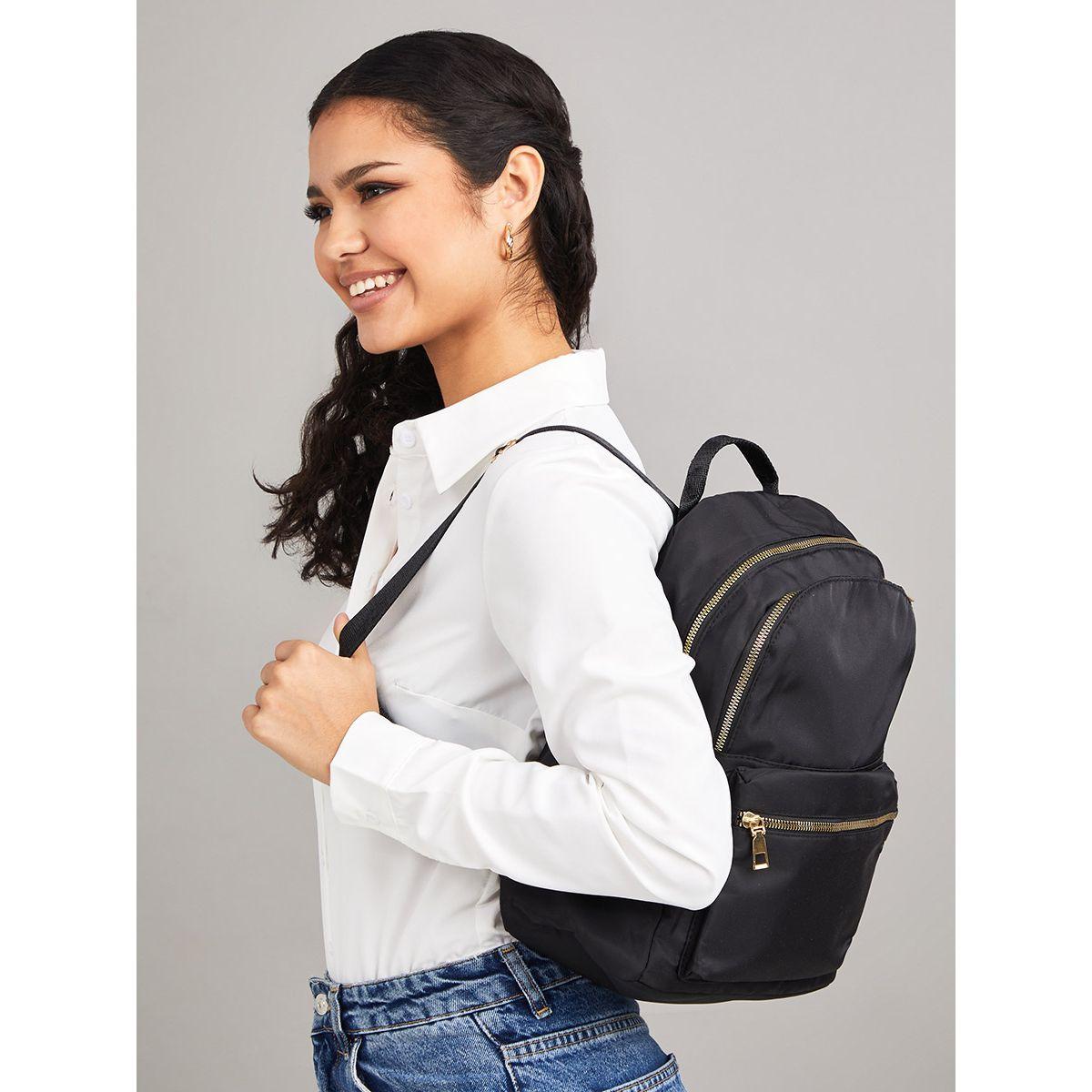 Styli Contrast Zip Closure Detail Backpack-women-bagsandwallets-backpacks-image-9