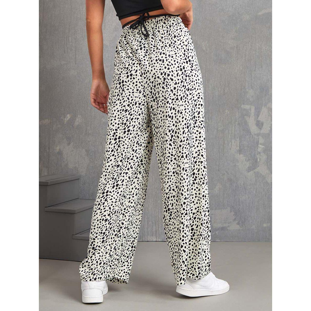 بنطال بقصة أرجل واسعة-women-clothing-bottoms-trousers-image-4