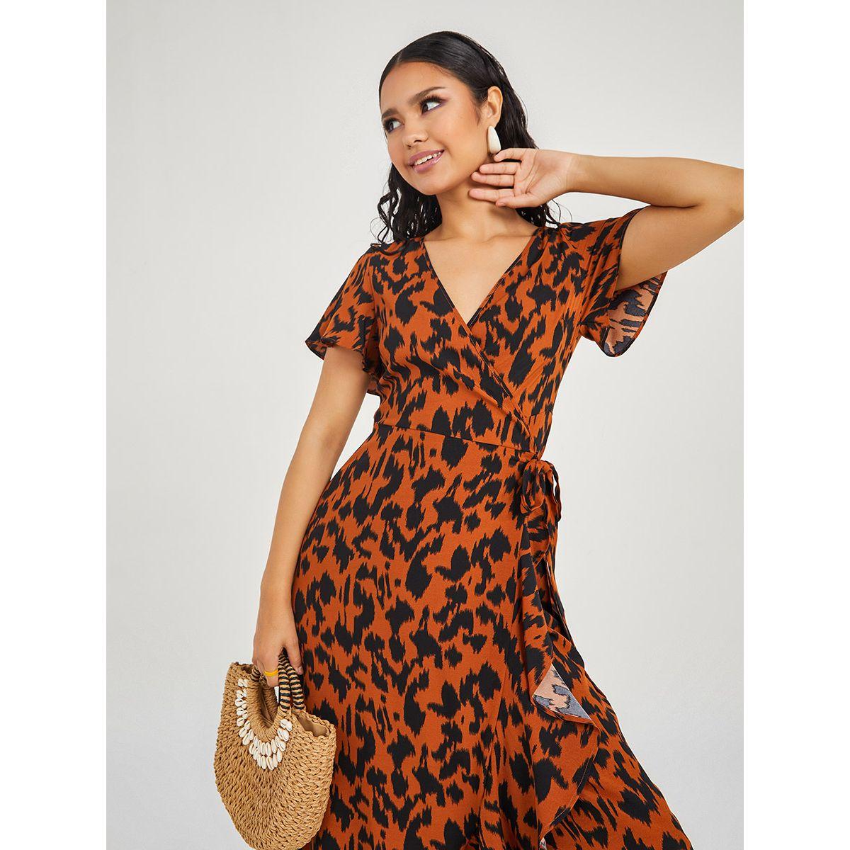 Styli Short Sleeves Printed Wrap Midi Dress-women-clothing-dresses-image-3