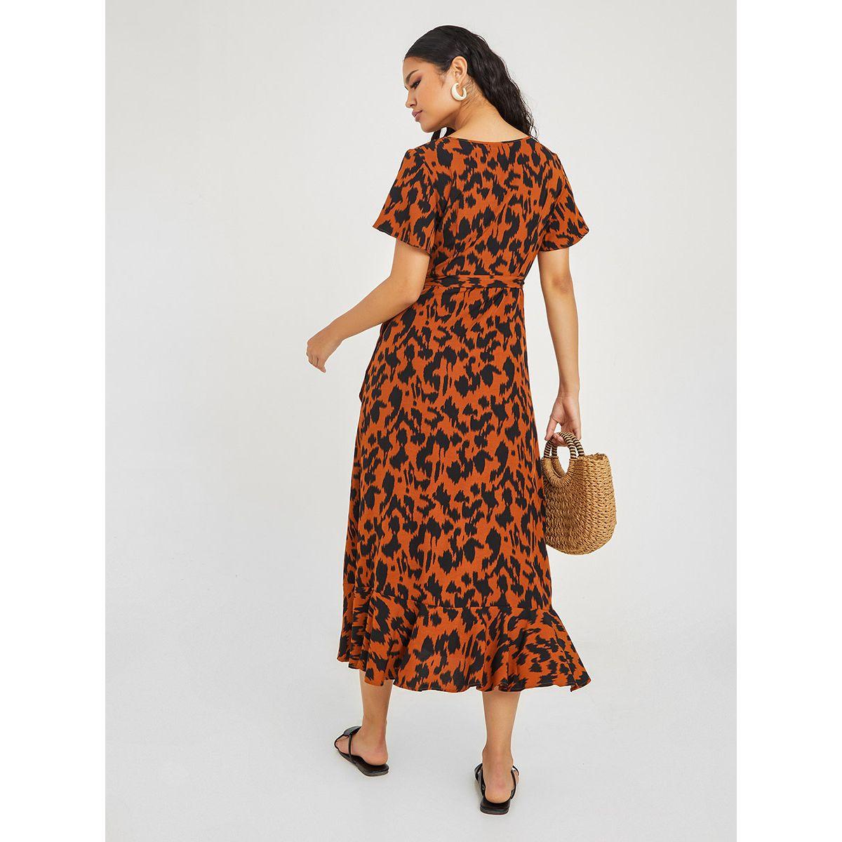 Styli Short Sleeves Printed Wrap Midi Dress-women-clothing-dresses-image-5