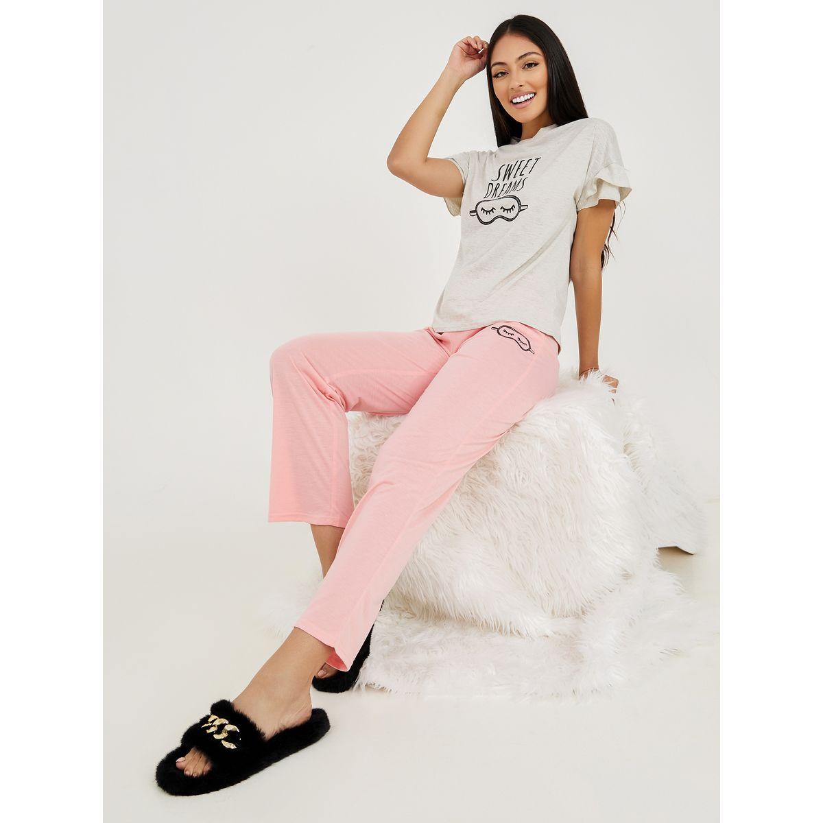 Styli Unwind Sweet Dreams Graphic Print T-shirt and Pyjama Set-women-clothing-nightwear-pyjamas-longsets-image-1